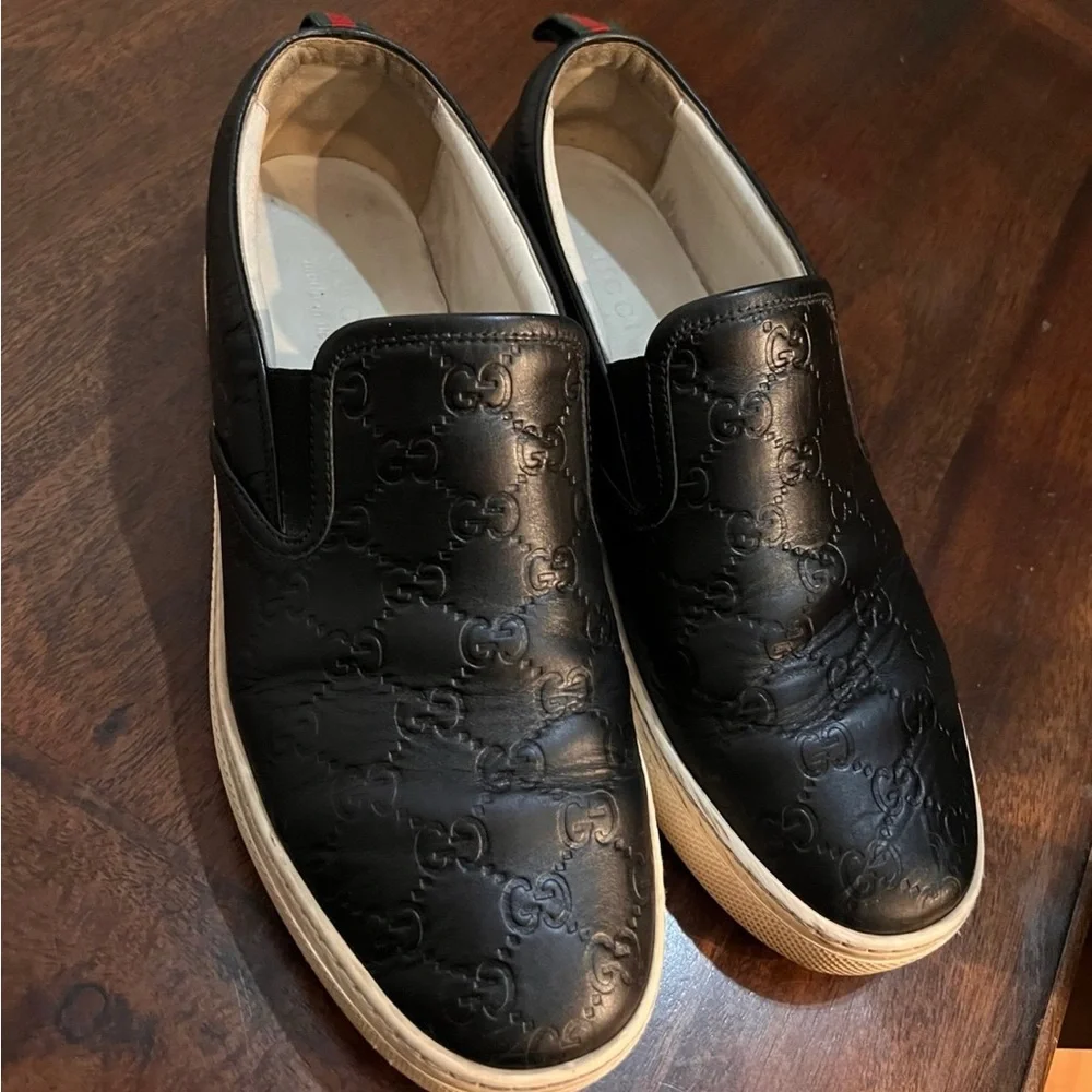 Gucci Guccissima Black Embossed Men's slip ons - Picture 7 of 10